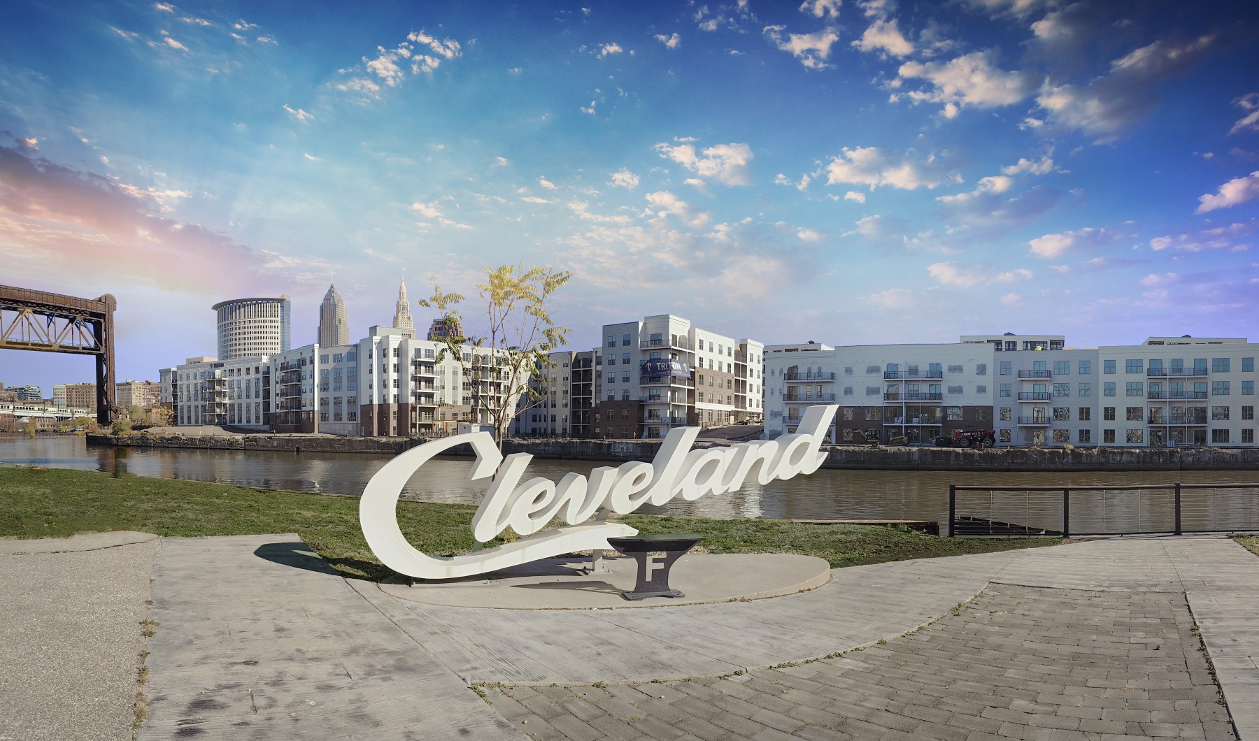 Riverfront Apartments Cleveland